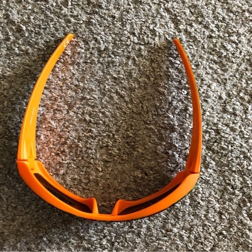 Kids army print sunglasses